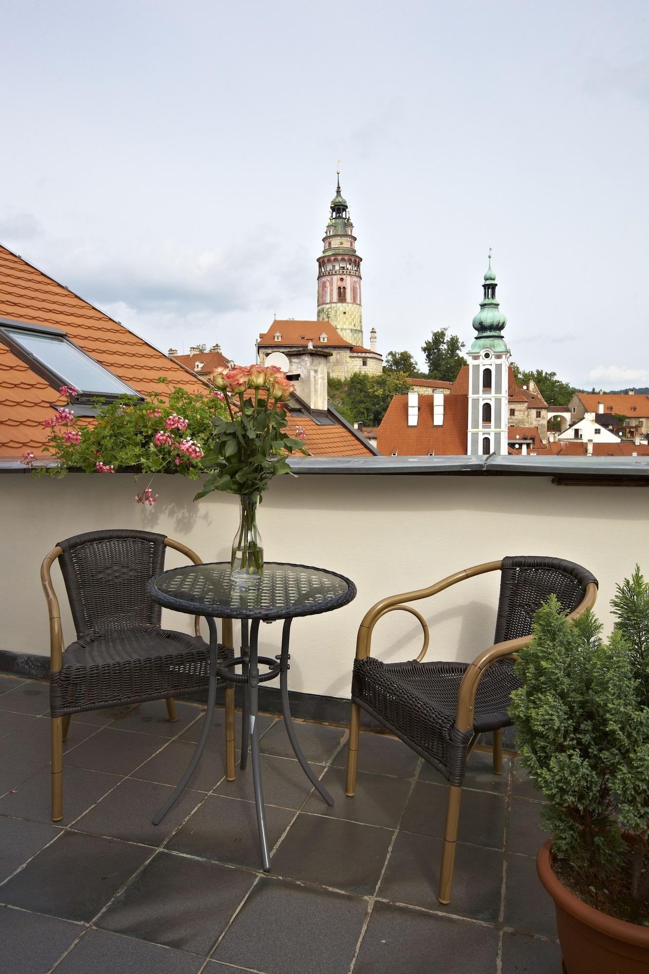 Hotel Peregrin Чешки Крумлов Екстериор снимка