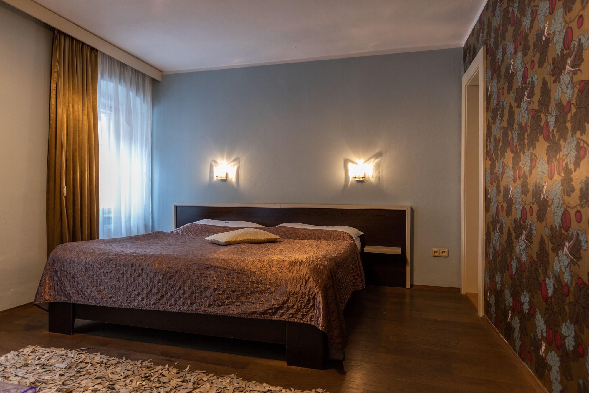 Hotel Peregrin Чешки Крумлов Екстериор снимка