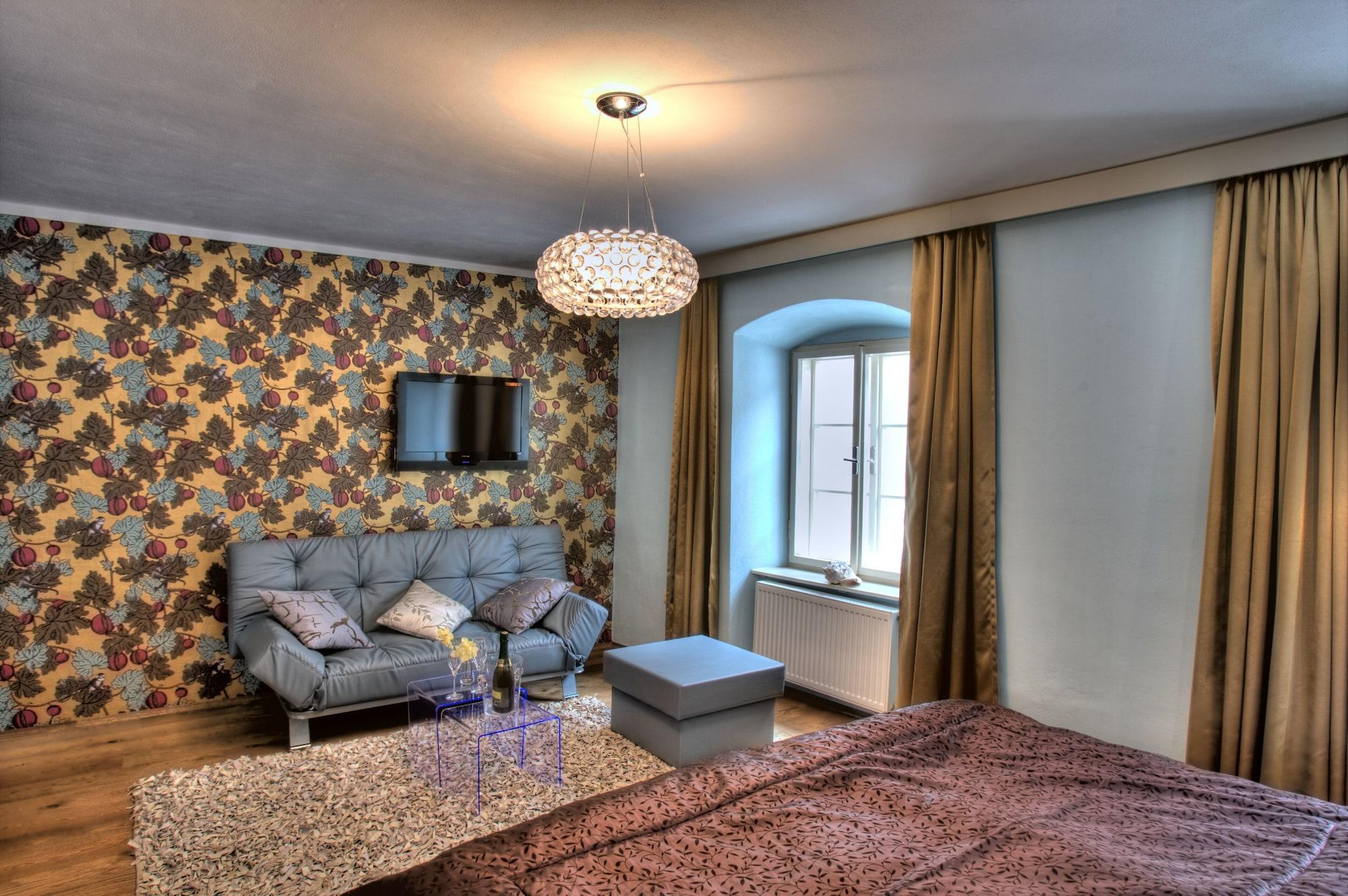 Hotel Peregrin Чешки Крумлов Екстериор снимка
