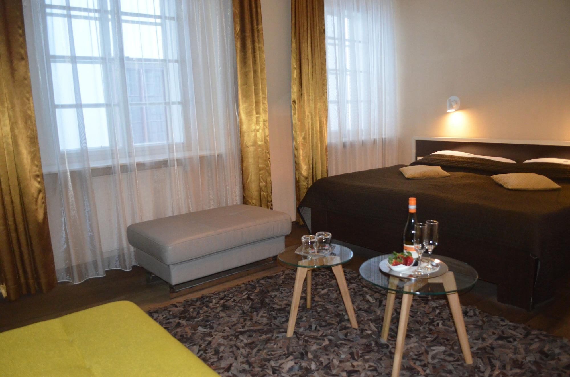 Hotel Peregrin Чешки Крумлов Екстериор снимка
