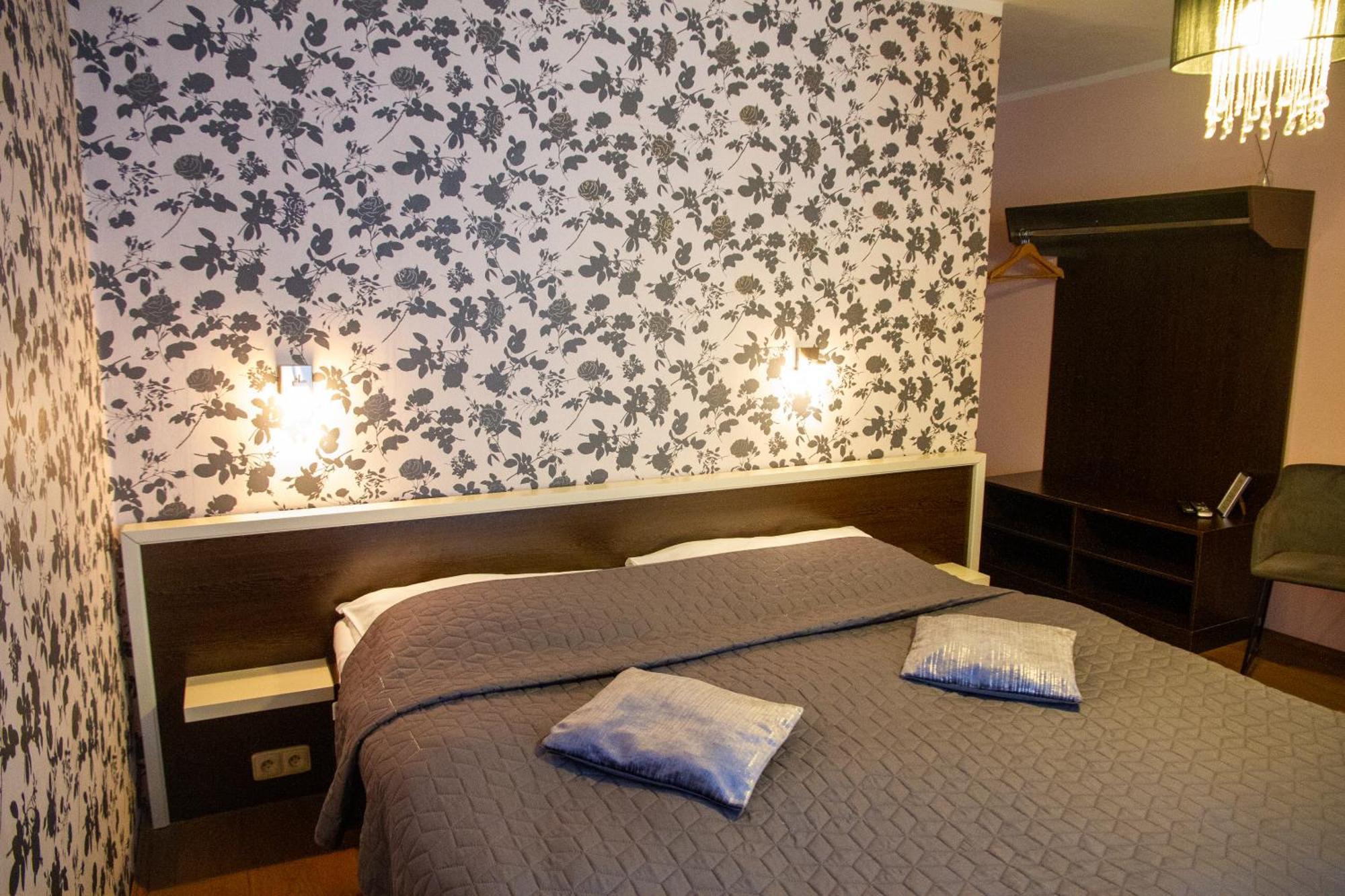 Hotel Peregrin Чешки Крумлов Екстериор снимка
