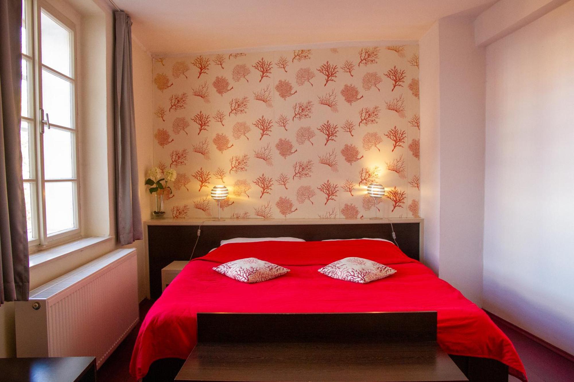 Hotel Peregrin Чешки Крумлов Екстериор снимка