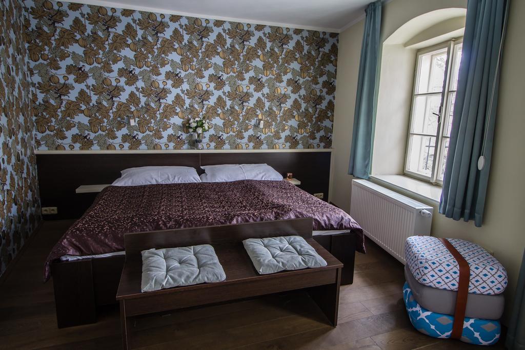 Hotel Peregrin Чешки Крумлов Екстериор снимка